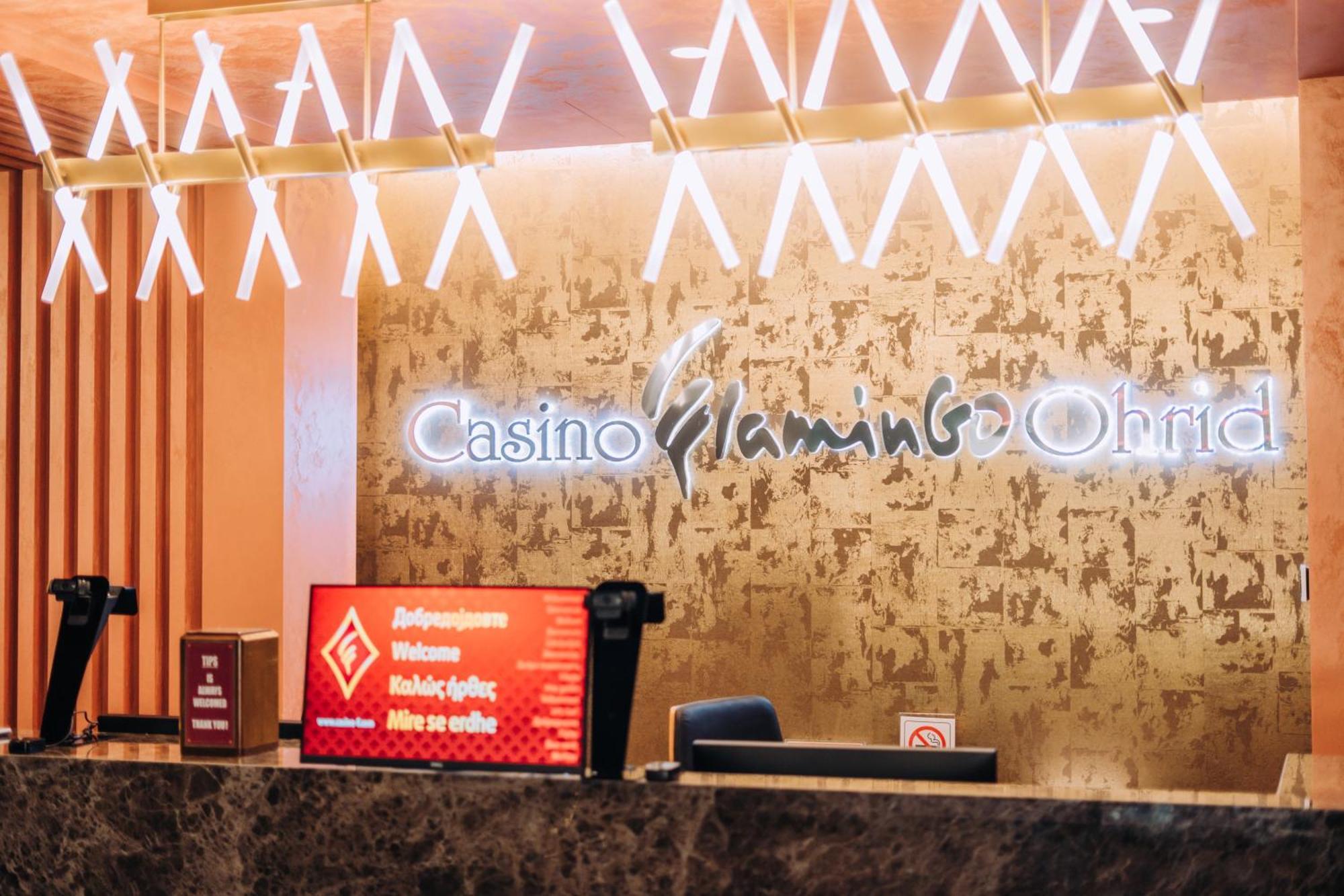 Park Golden View Hotel Casino Охрид Екстериор снимка