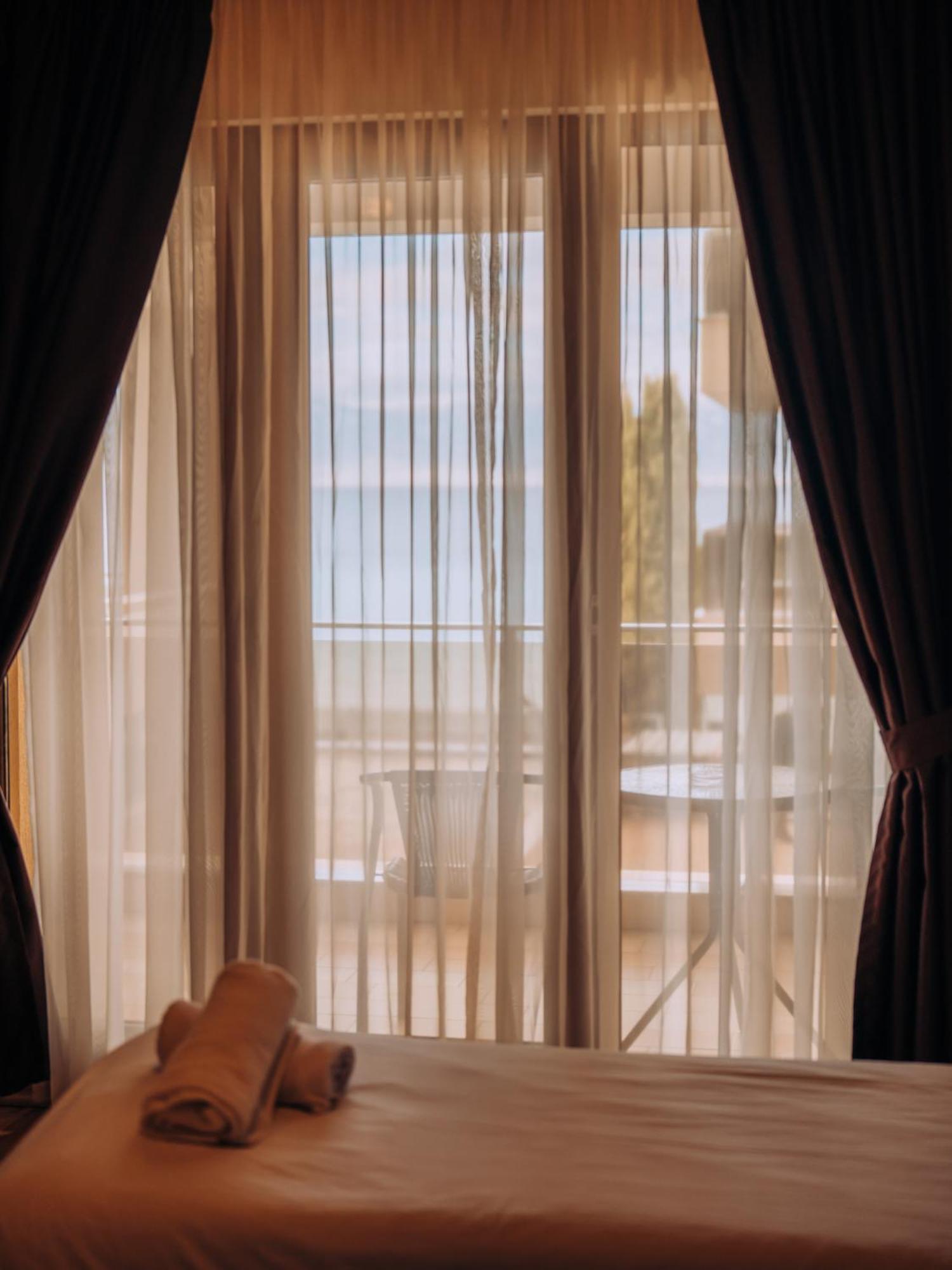 Park Golden View Hotel Casino Охрид Екстериор снимка