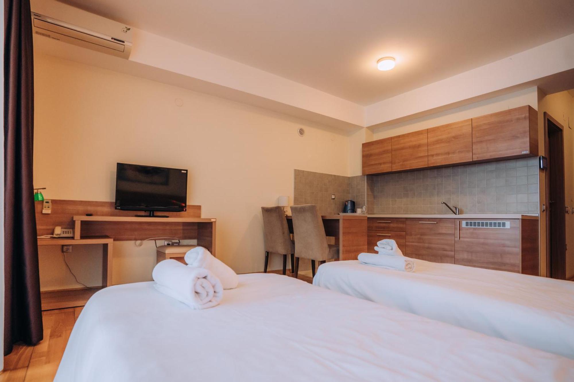 Park Golden View Hotel Casino Охрид Екстериор снимка